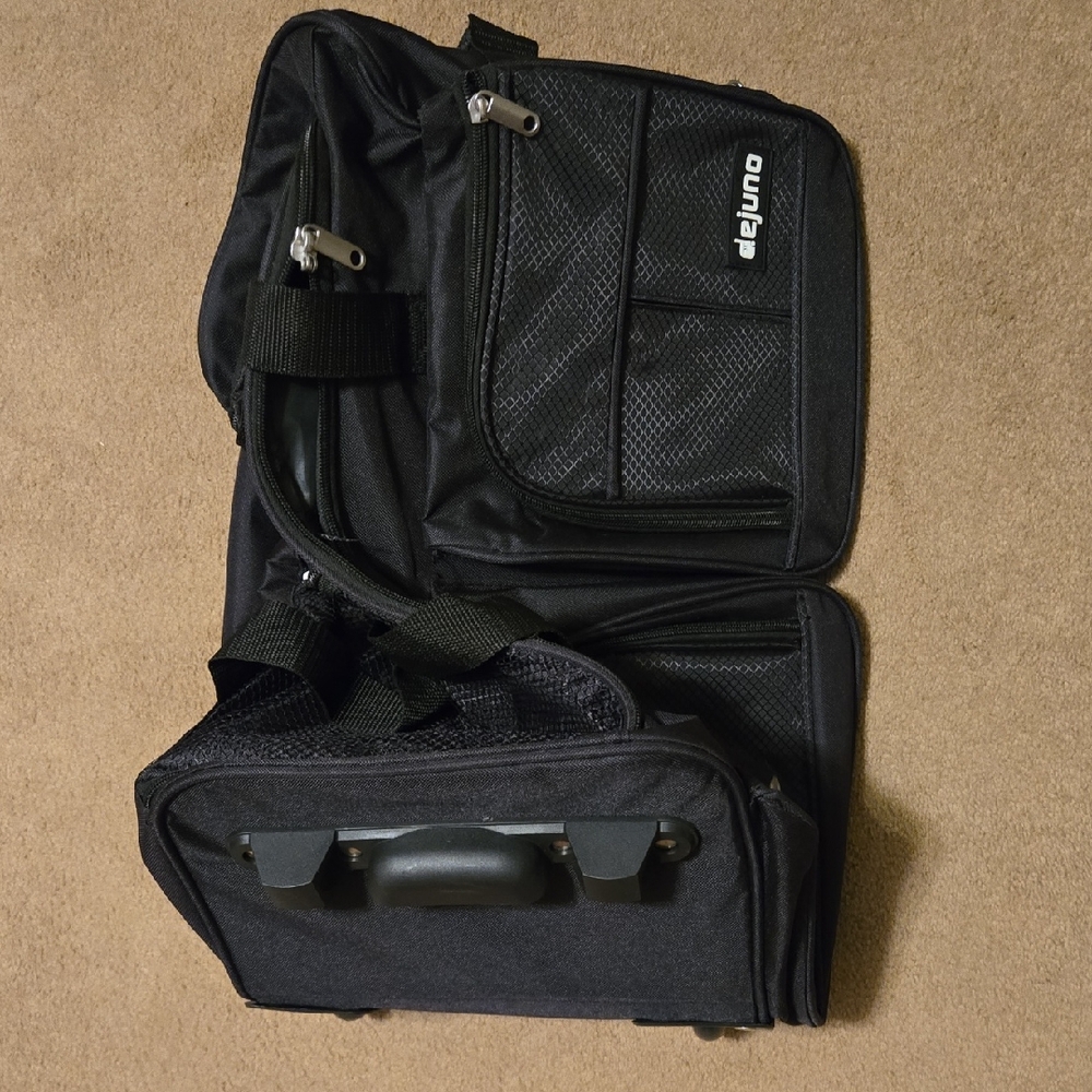 Black Durable Travel Bags with Professional Design